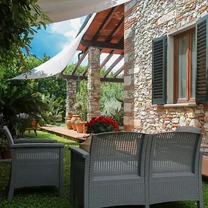 Pietra E Glicine Bed & Breakfast Pieve a Nievole
