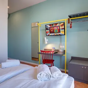 Hostel Meininger Garibaldi, Milan